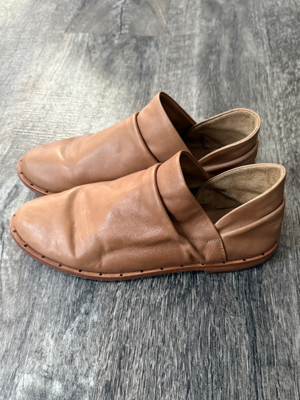Anthropologie BEEK Sidecut Puffin Flats 9